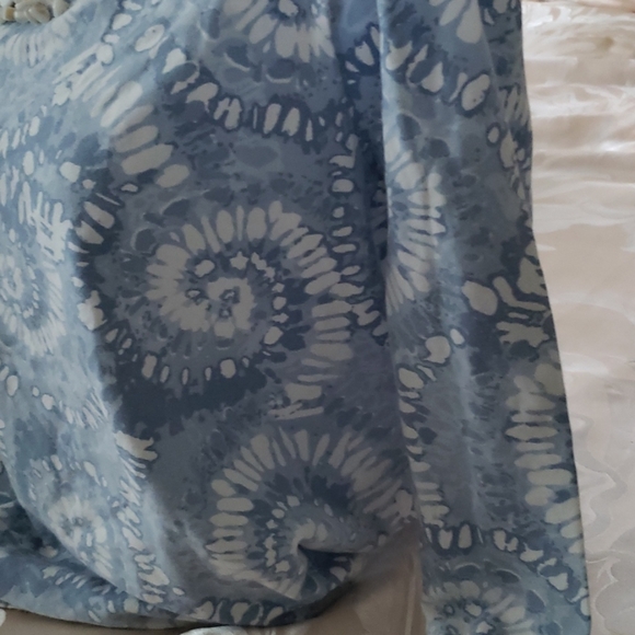 Top - Picture 3 of 7